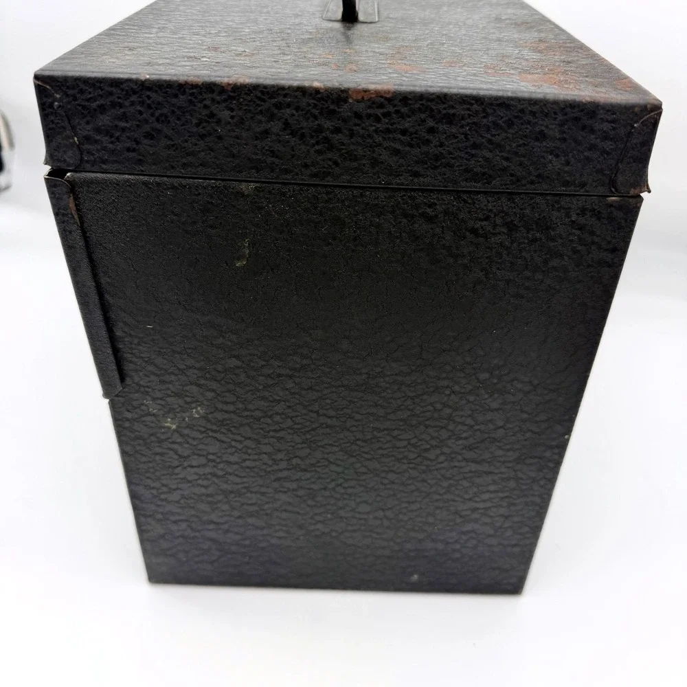 Vintage Eagle Lock Co Metal Cash Box Strongbox 12.5